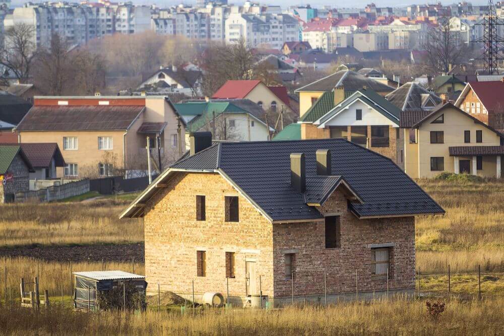 Nieustalona granica działek a plany budowlane sąsiada