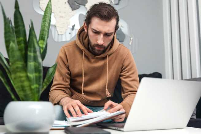 Porzucenie studiów i podjęcie pracy a alimenty